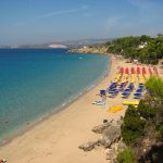 Makrys and Platys Gialos -a long stretch of white sand situated just outside Argostoli near the resort of Lassi; two of the most trendy beaches on the island.